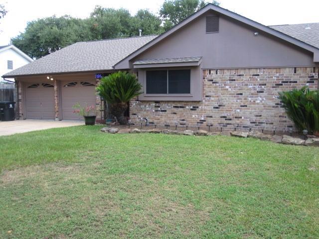 Property Photo:  266 Coach Lamp Lane  TX 77060 