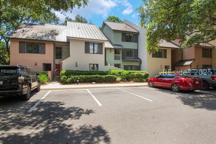 Property Photo:  2 Lighthouse Lane 821  SC 29928