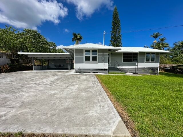 Property Photo: 956 Kaumana Dr HI 96720