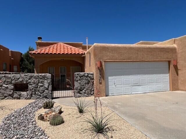 Property Photo:  2357 Santo Domingo Avenue  NM 88011 