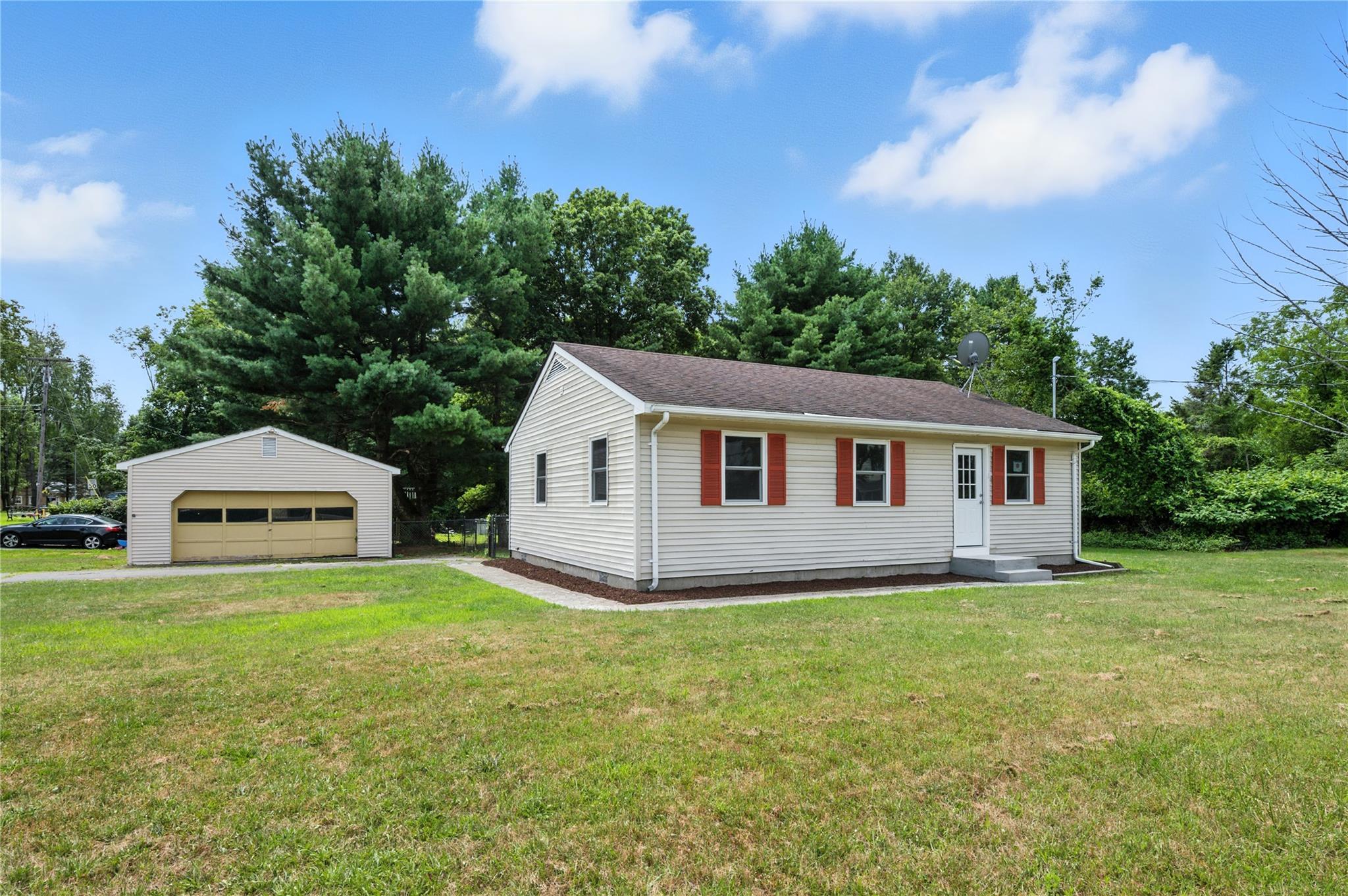 Property Photo:  17 Seybolt Avenue  NY 10963 
