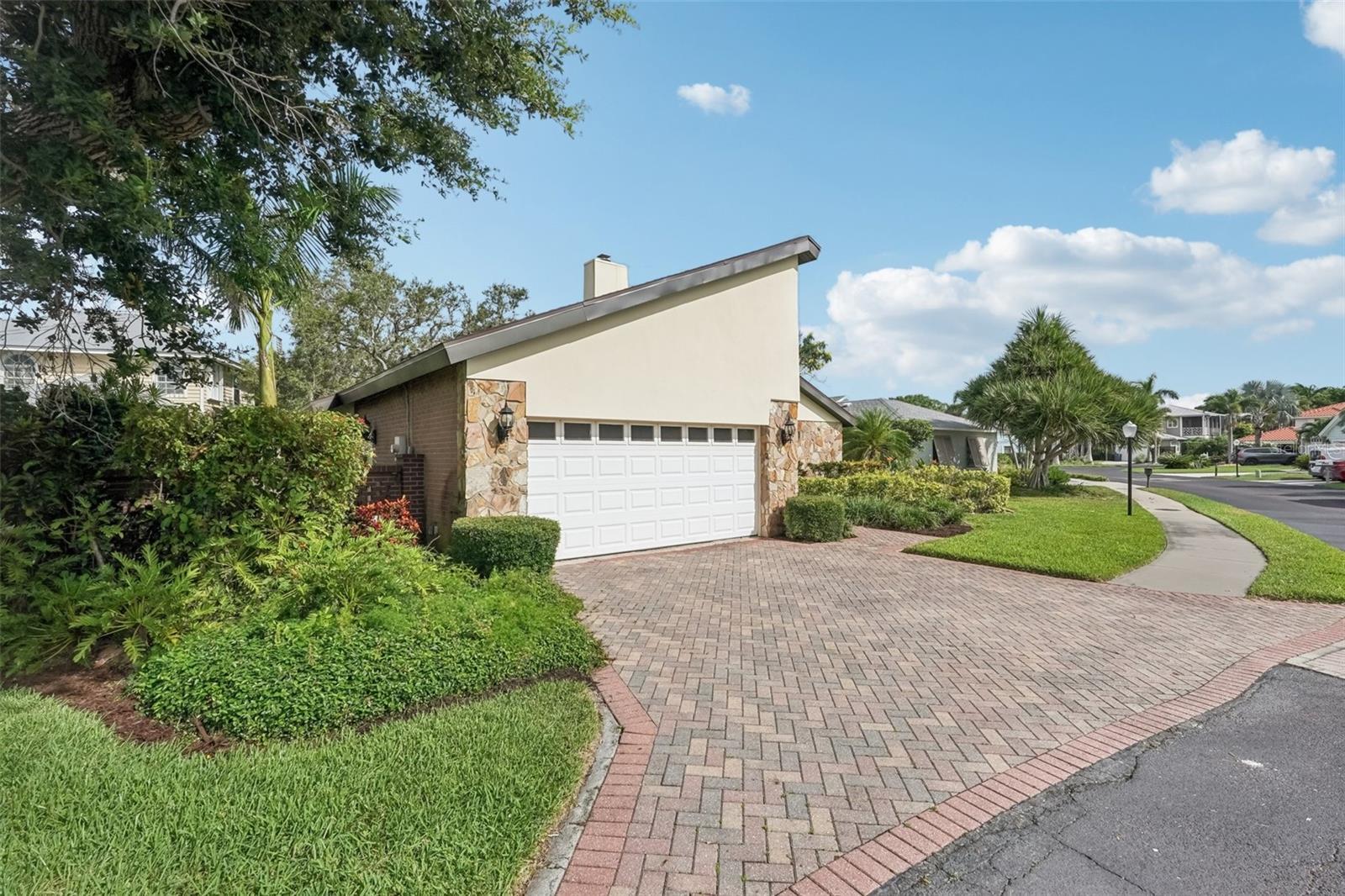 Property Photo: 2312 89th Street NW 32 FL 34209
