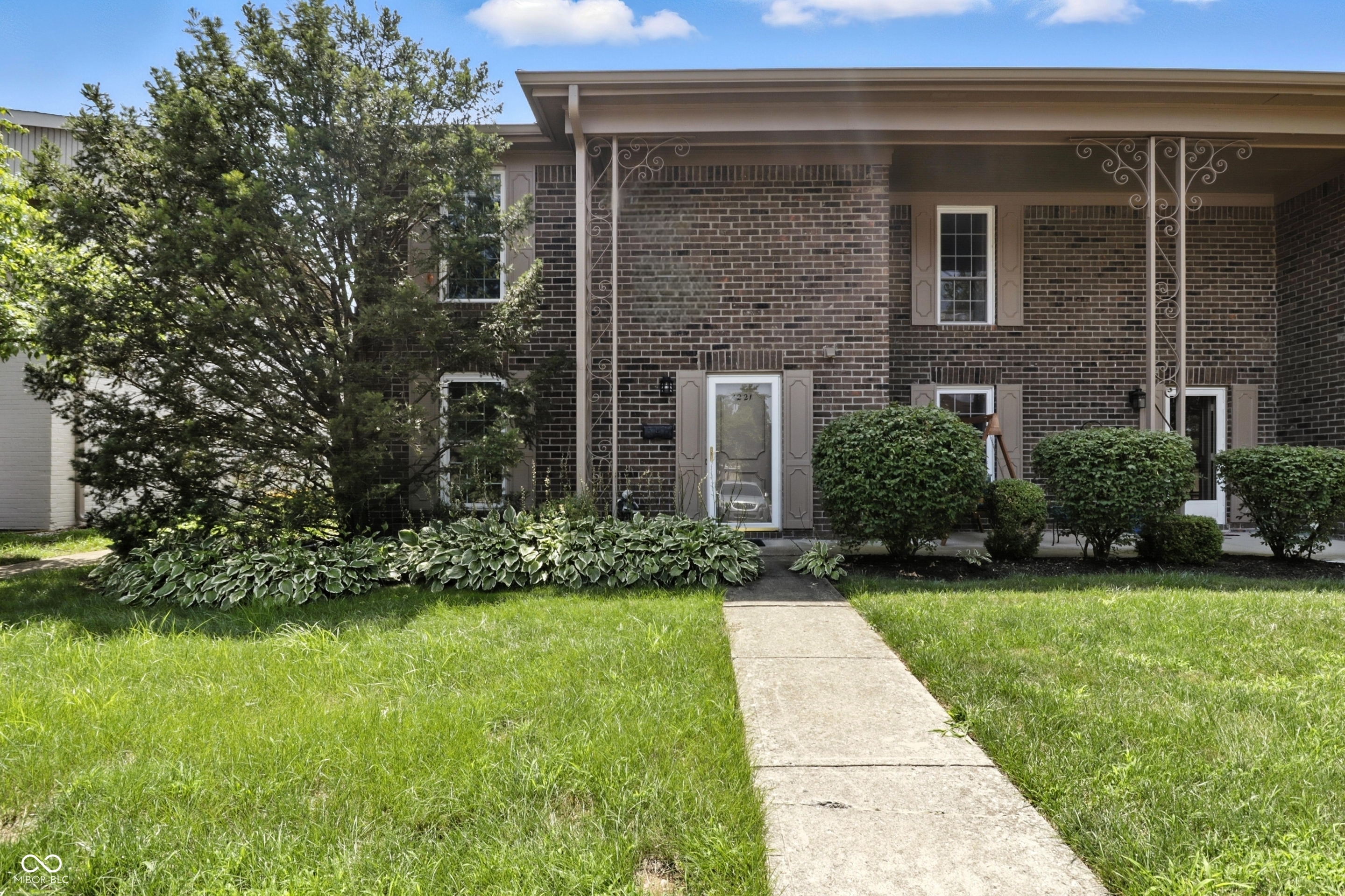 Property Photo:  4221 Dahlia Court  IN 46220 