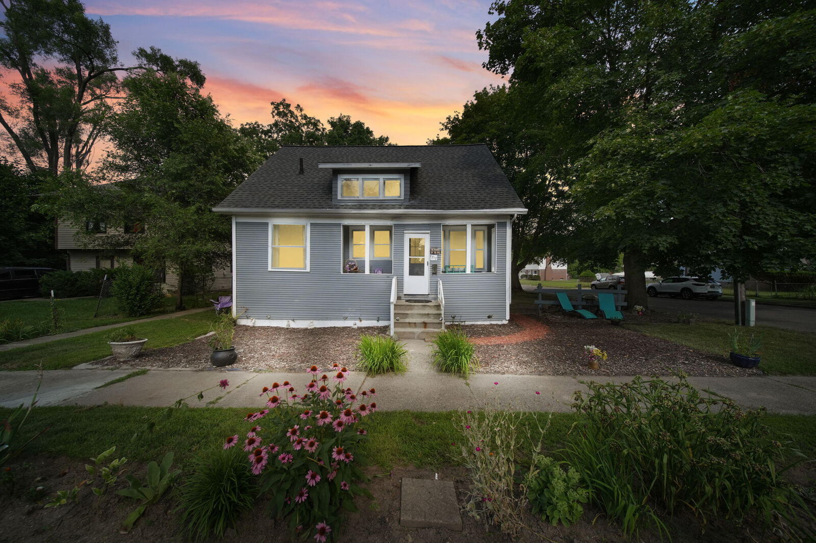 Property Photo: 1717 Carl Breeding Way MI 49203