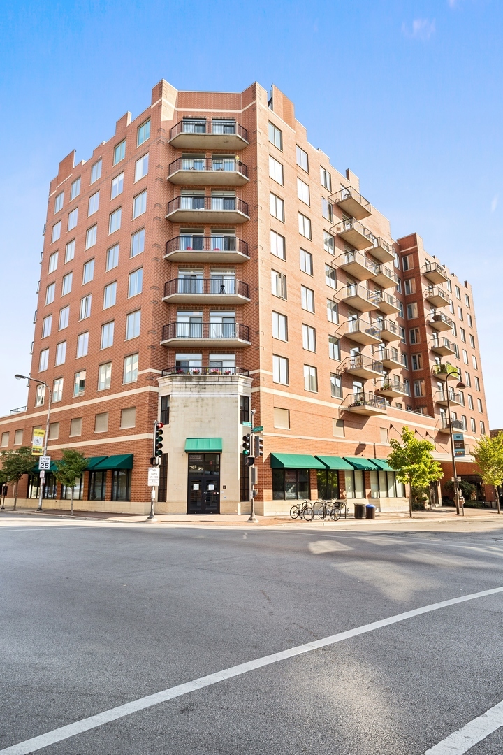 515 Main Street 709  Evanston IL 60202 photo