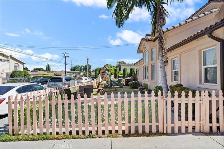Property Photo:  930 S Charlotte Avenue  CA 91776 