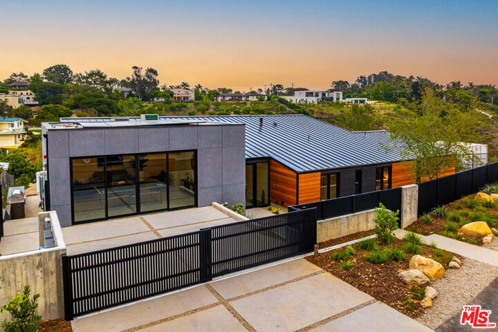 Property Photo: 6756 Wandermere Road CA 90265