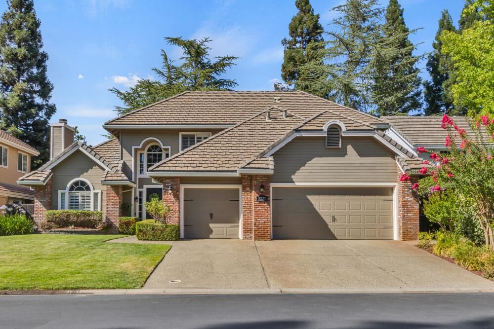 Property Photo: 2223 Banbury Circle CA 95661