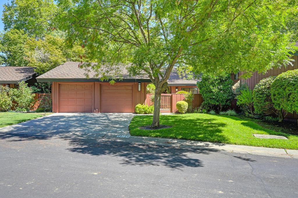 Property Photo: 44724 Garden Court CA 95618