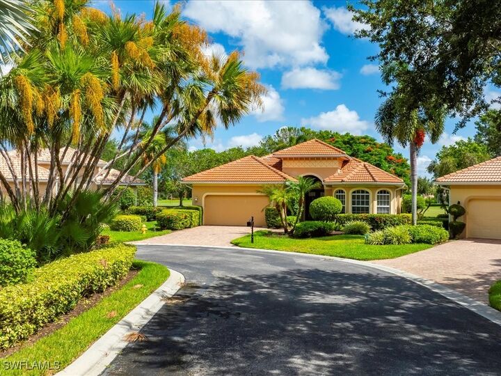 Property Photo: 6901 Bent Grass Drive FL 34113