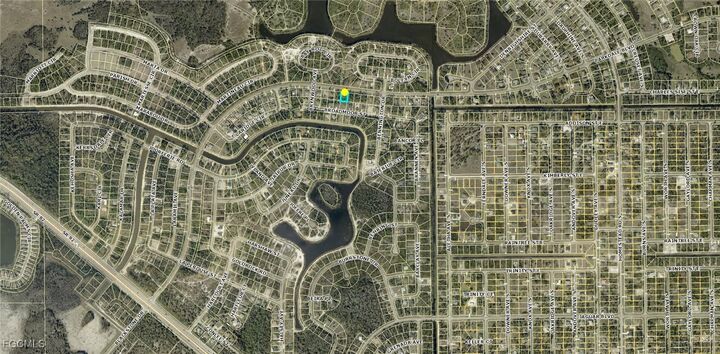 Property Photo: 416 Parkdale Boulevard FL 33974