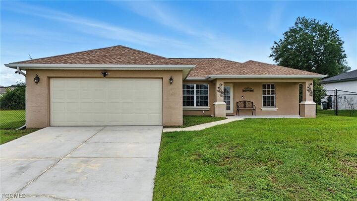 2910 41st Street SW  Lehigh Acres FL 33976 photo