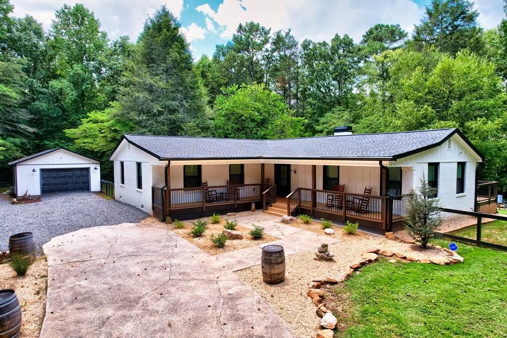 Property Photo: 52 Homer Wright Road GA 30536
