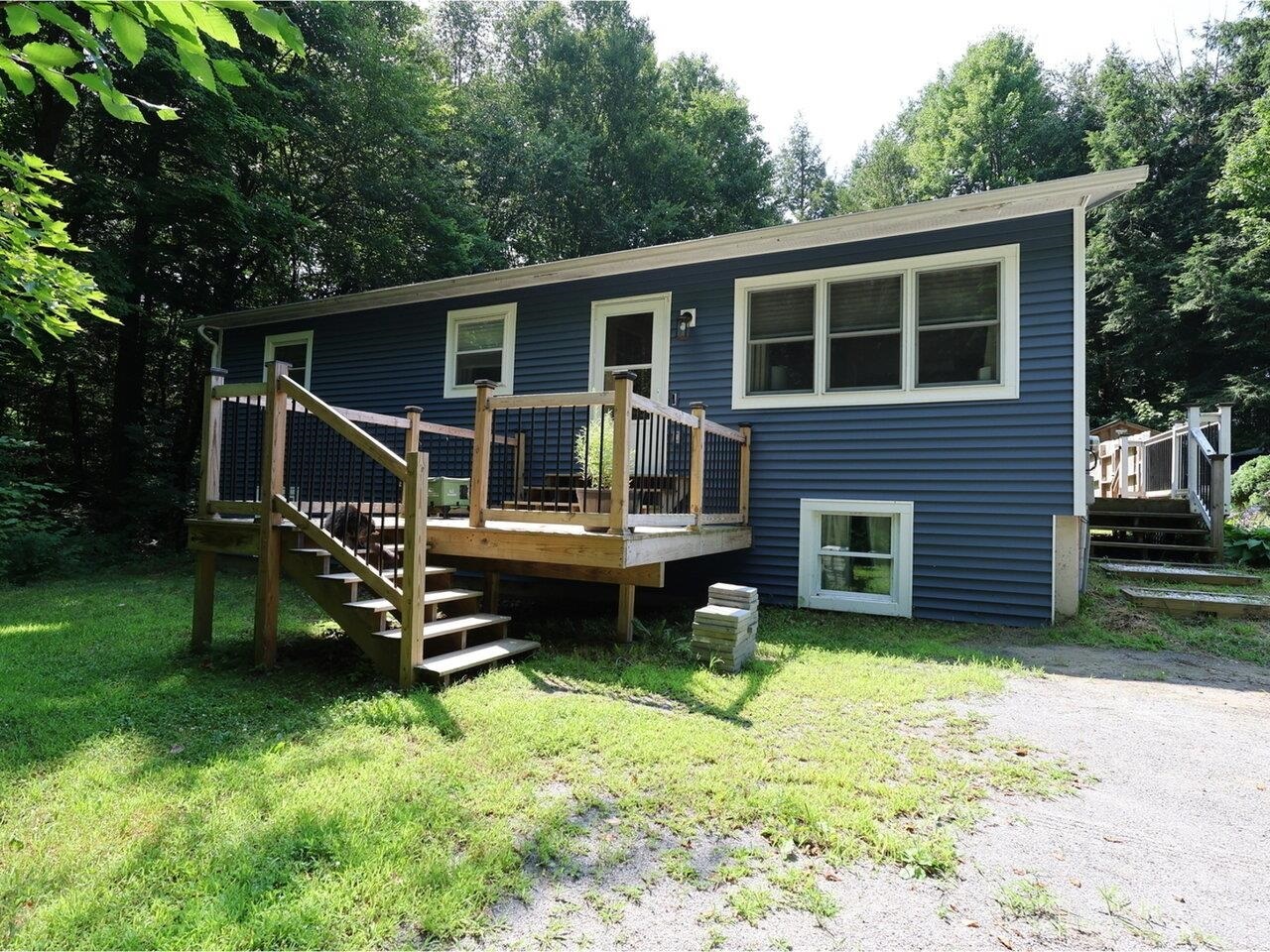 Property Photo:  352 Cedarwood Terrace  VT 05468 