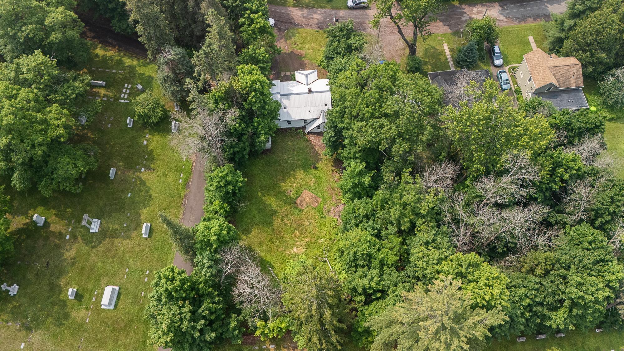 Property Photo:  125 Carlisle Avenue  MN 55803 