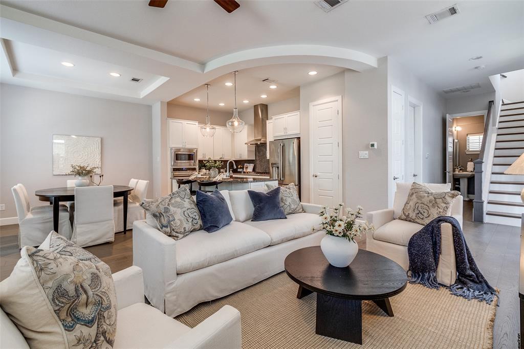 Property Photo: 1163 Manacor Lane TX 75212