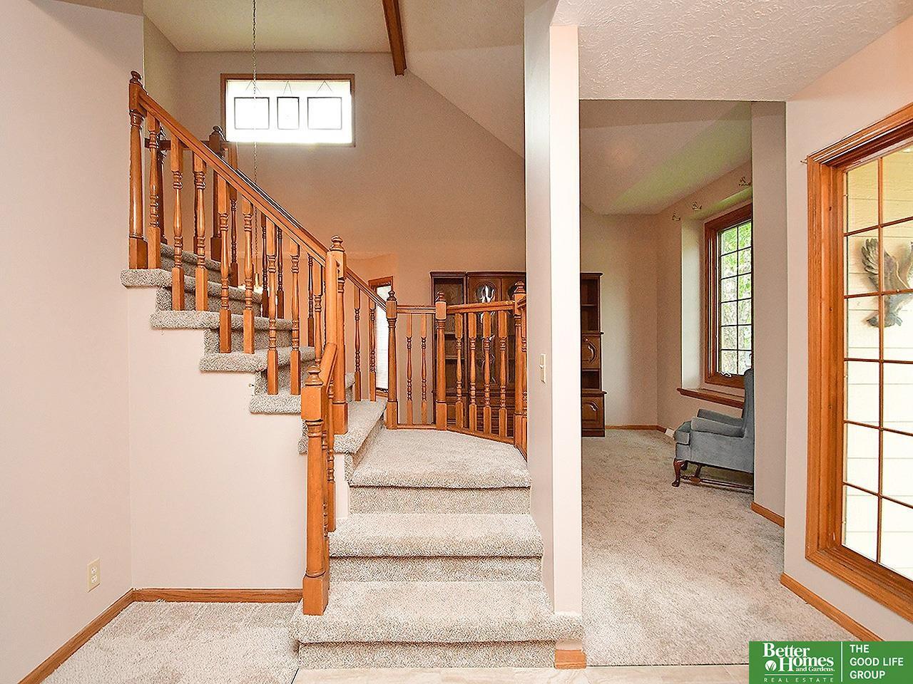 Property Photo: 15718 Lafayette Avenue NE 68118