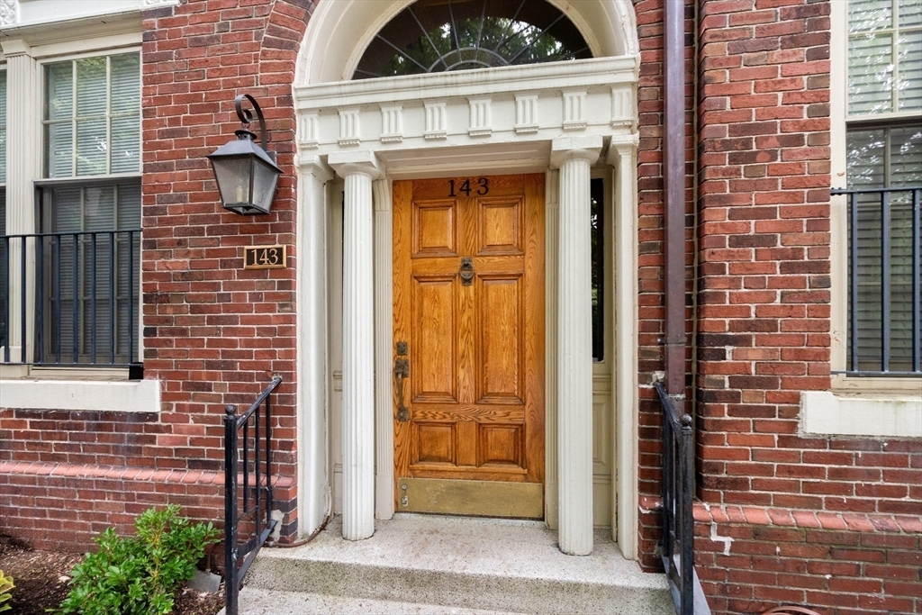 143 Beaconsfield Rd 2  Brookline MA 02445 photo
