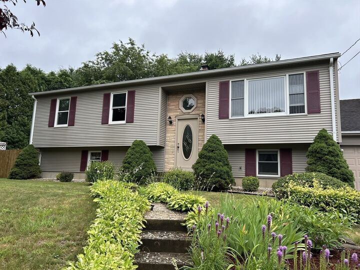 Property Photo: 1085 North Street Ext. MA 01030