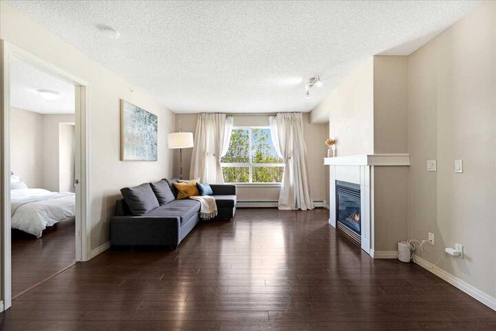 5115 Richard Road SW 408  Calgary AB T3E 7M7 photo