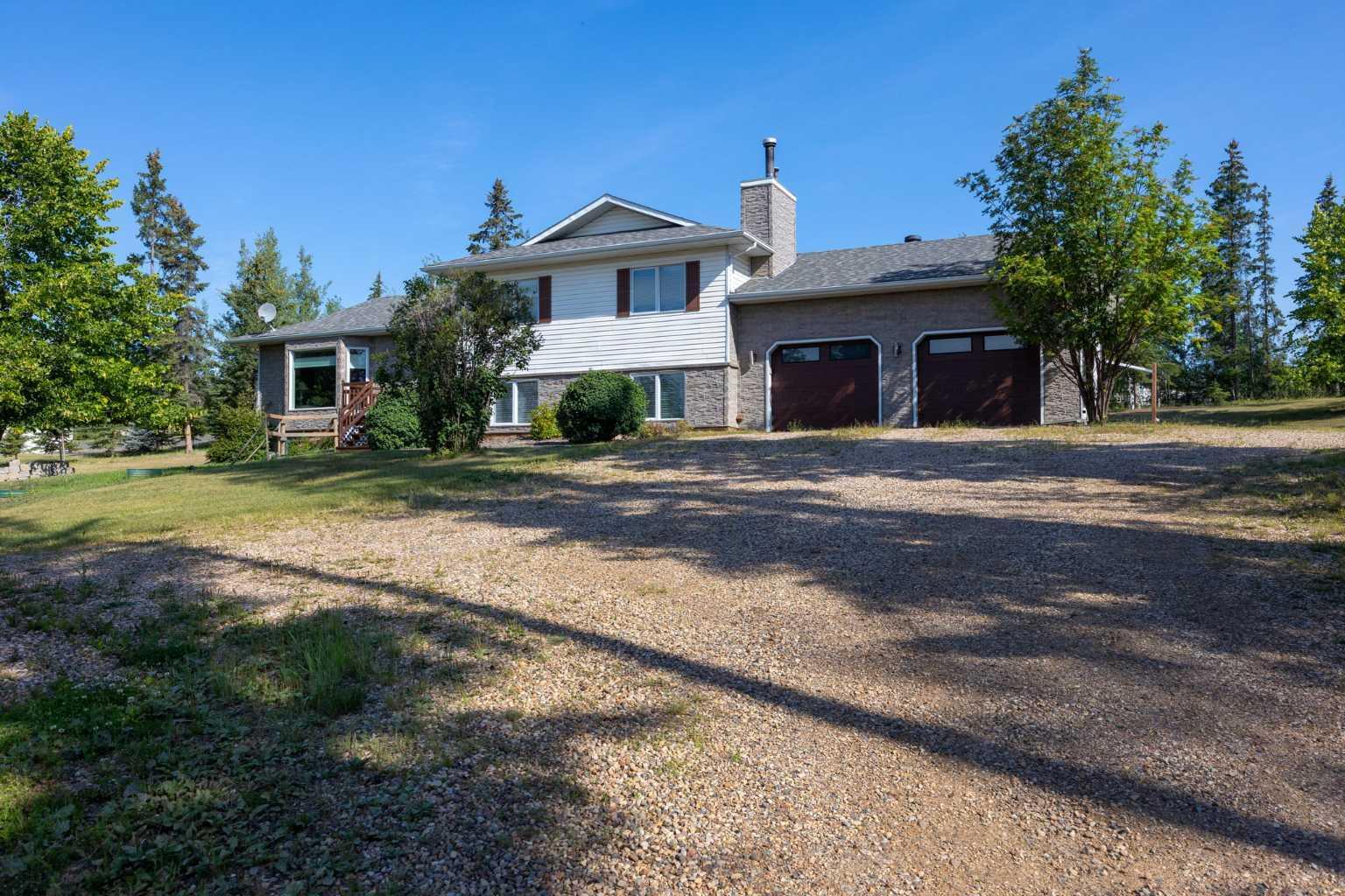 Property Photo: 160 Community Lane AB T9H 5B4