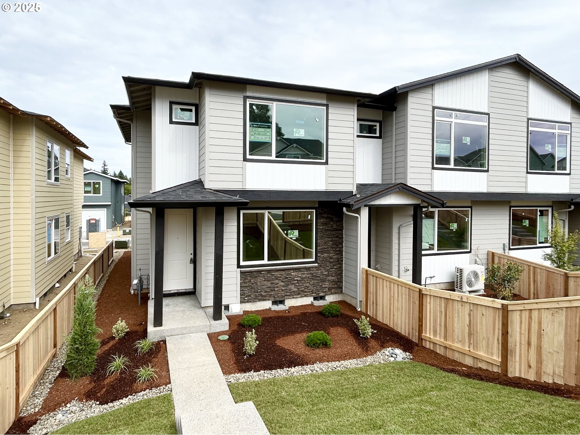Property Photo:  18406 NE 43rd Pl Lot 207  WA 98686 