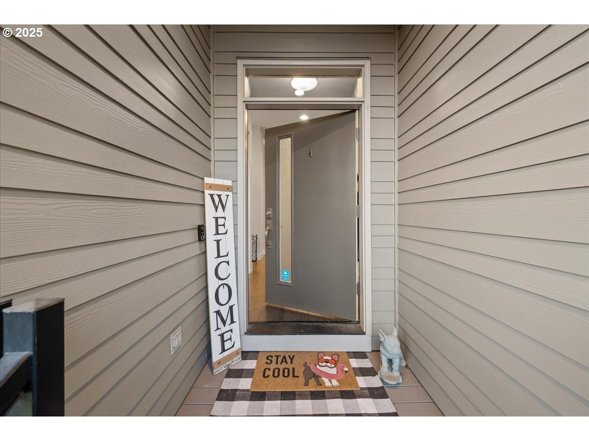 Property Photo:  12027 SE Cicely Ln  OR 97086 