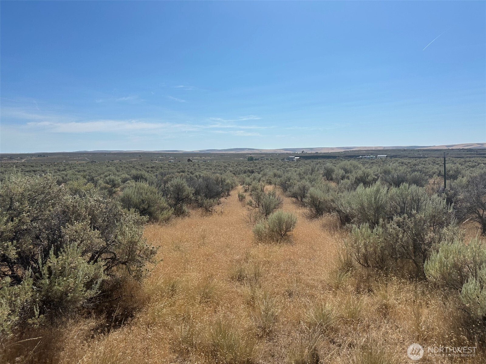 Property Photo: 1540 Paso Fino Drive WA 98823