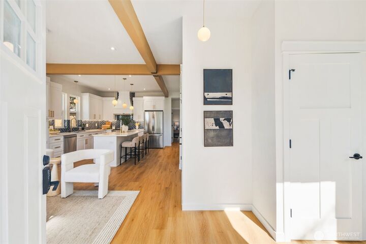 Property Photo: 5916 18th Avenue S WA 98108