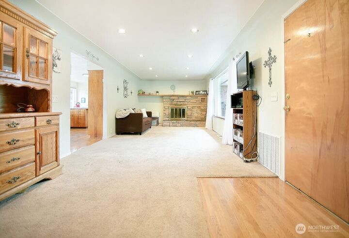 Property Photo: 4421 89th Avenue SE WA 98501