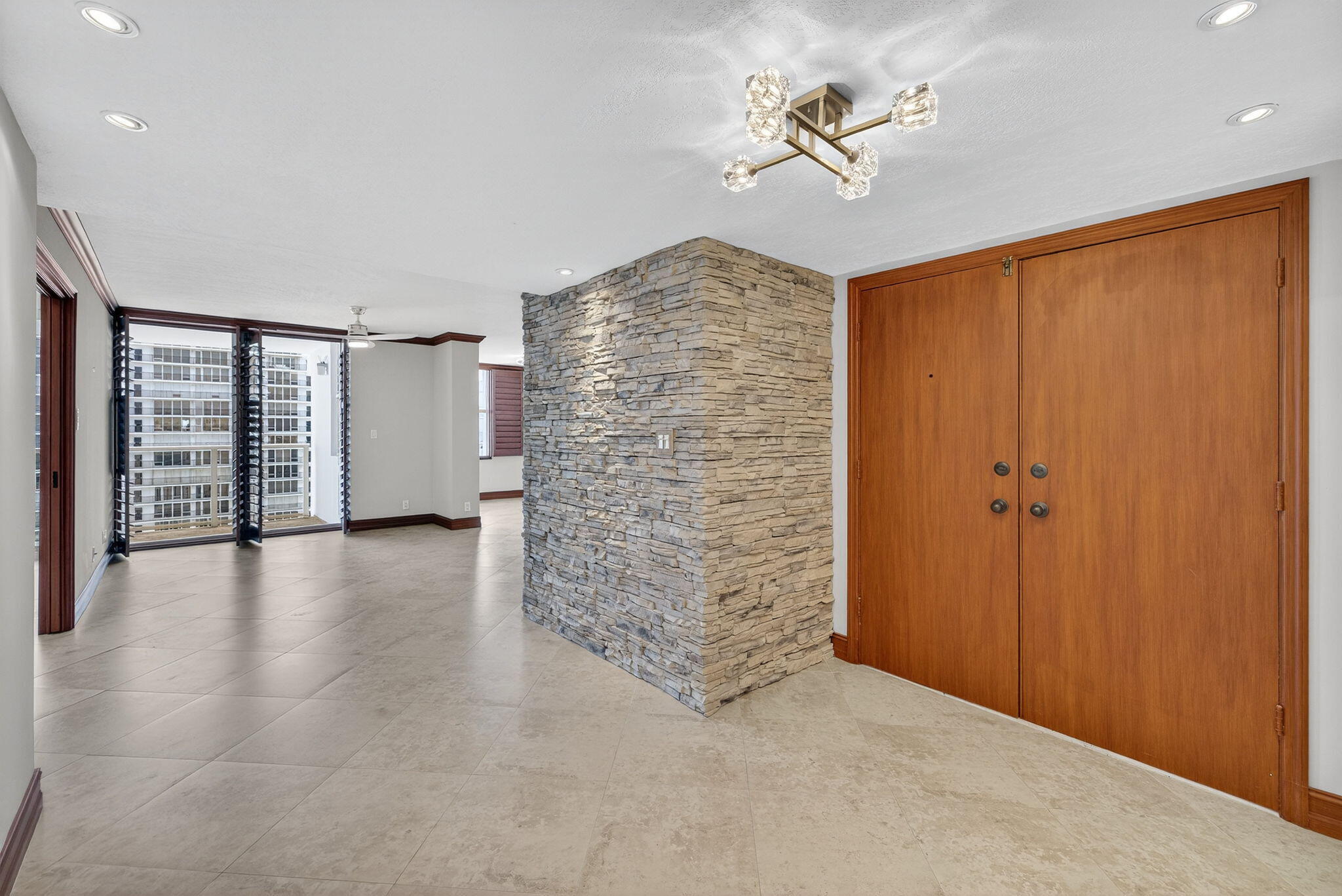 Property Photo: 4300 N Ocean Boulevard 20K &Amp L FL 33308