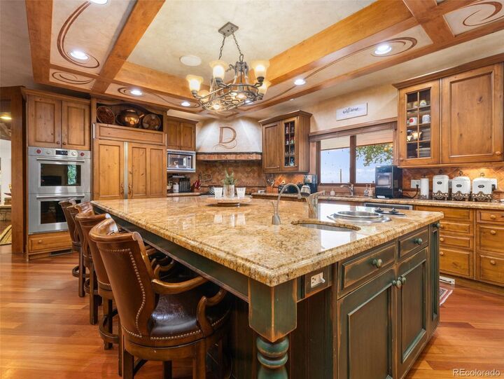 Property Photo: 183 E Greenway Avenue CO 81007