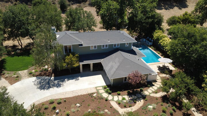 Property Photo: 2807 Gaviota Street CA 93441
