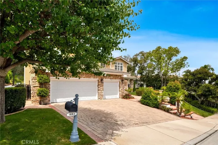 Property Photo: 1063 S Taylor Court CA 92808
