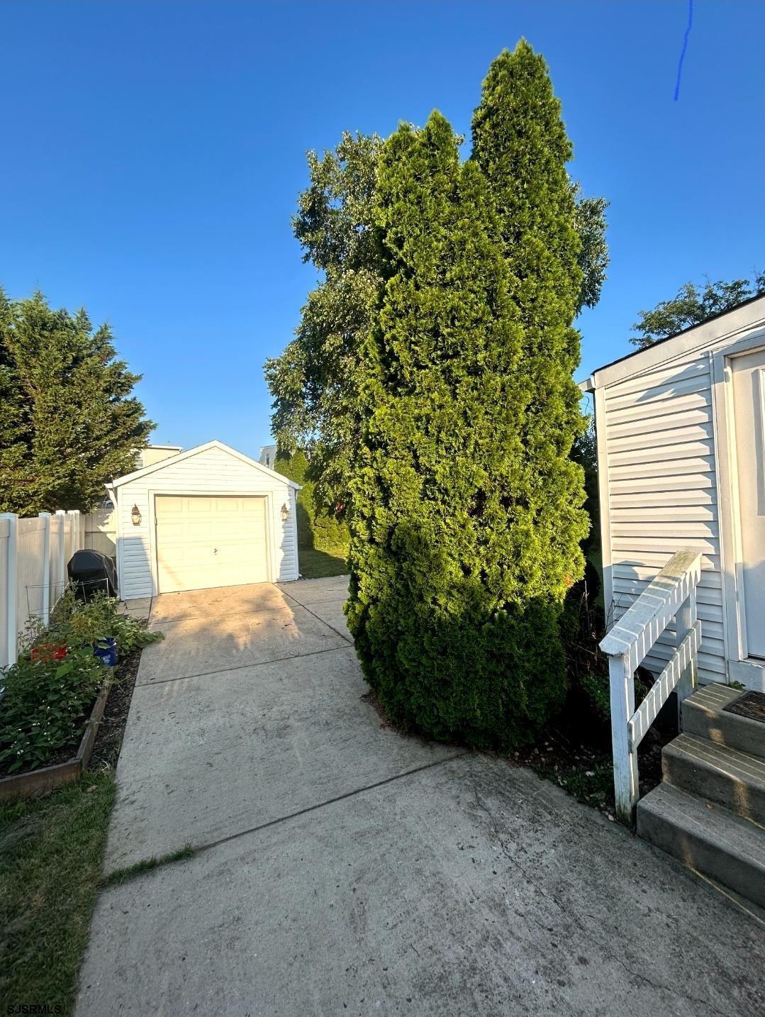 Property Photo: 241 Warren Ave Ave NJ 08031