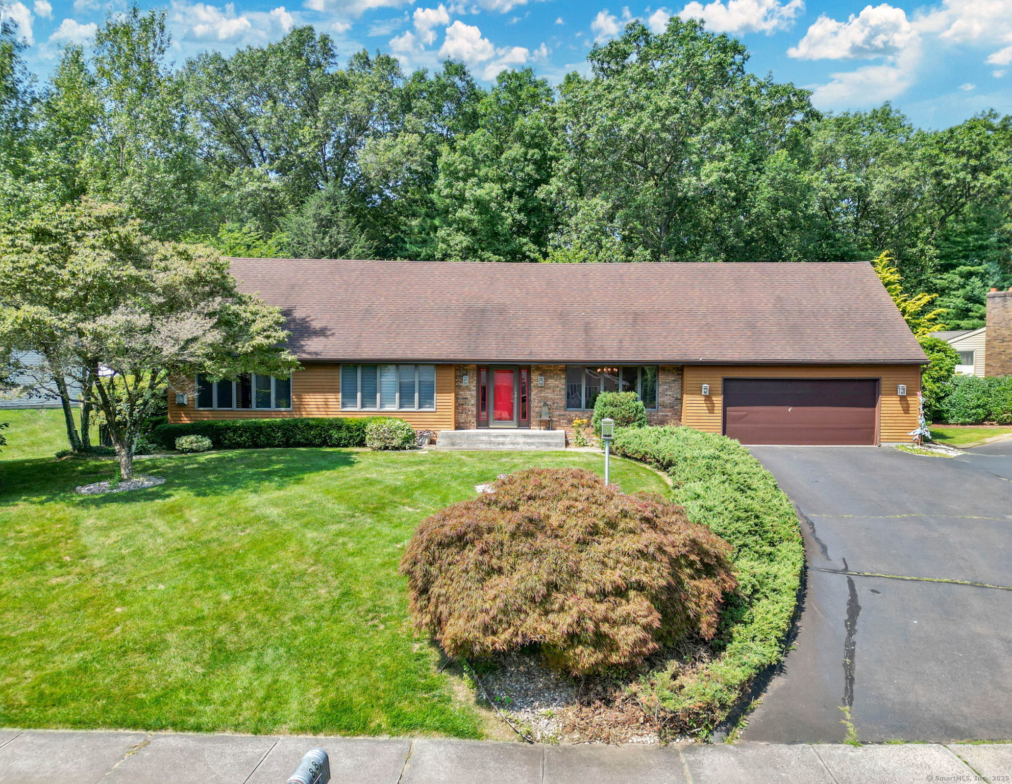 Property Photo:  88 Andreis Trail  CT 06074 
