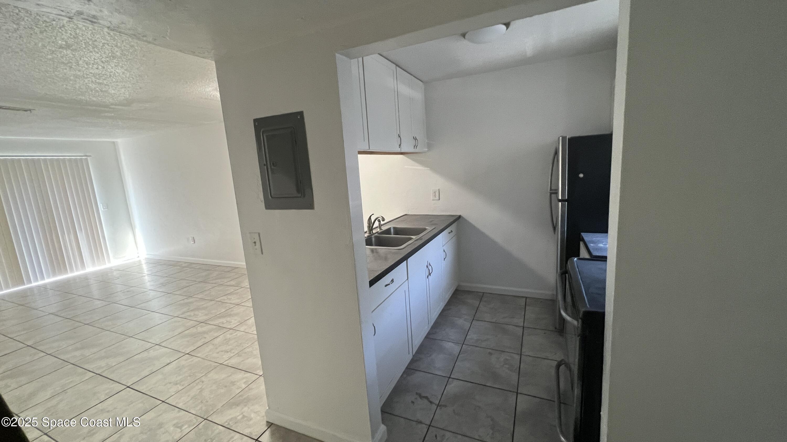 Property Photo: 1711 Dixon Boulevard FL 32922