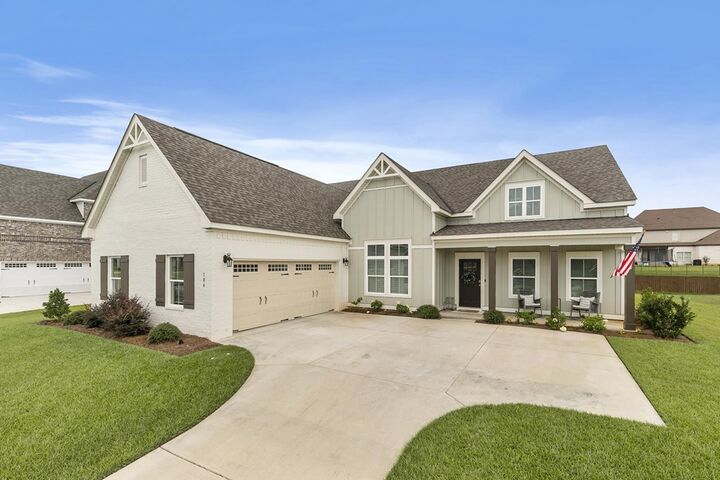Property Photo: 104 Elizabeth Lane AL 36305