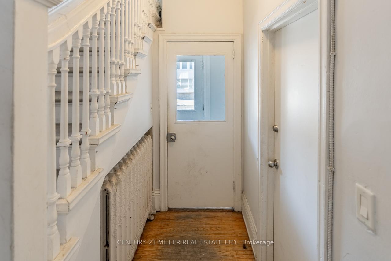 Photo de la propriété:  270 Main Street W 2  ON L8P 1J6 