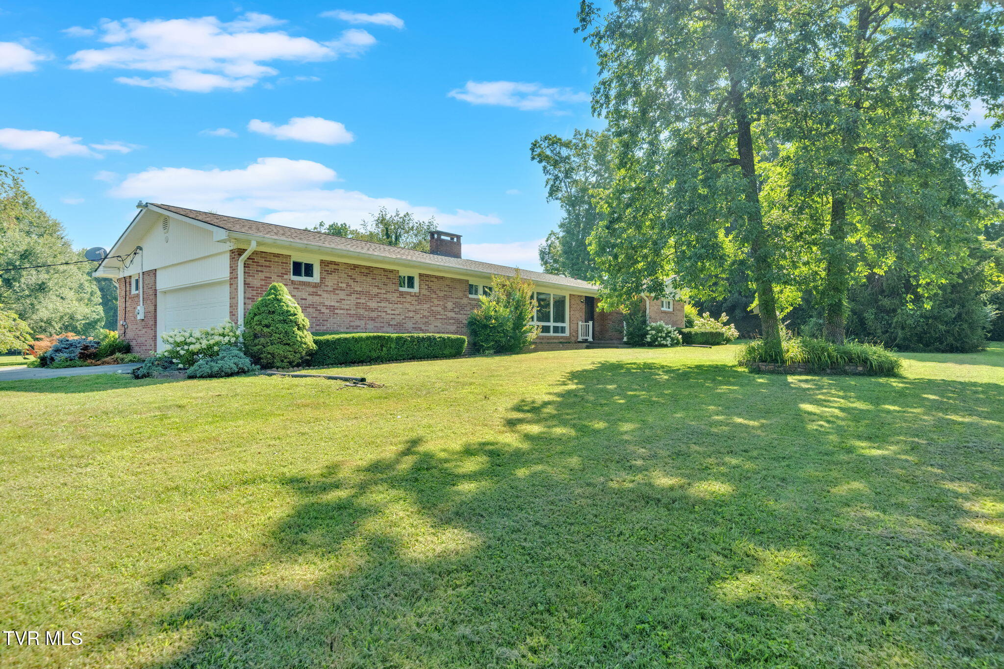 Property Photo: 130 Smith Avenue TN 37650