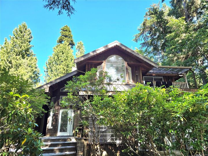 Property Photo: 1294 Lynn Rd BC V0R 2Z0