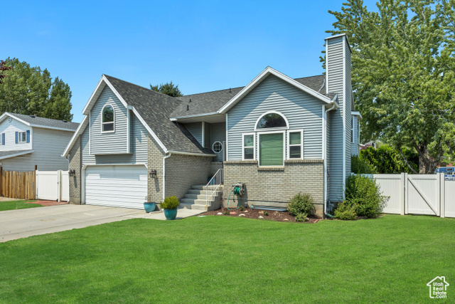 Property Photo: 761 E Altara Dr S UT 84094