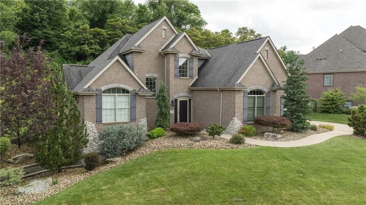 Property Photo: 4020 Castor Ln PA 15332