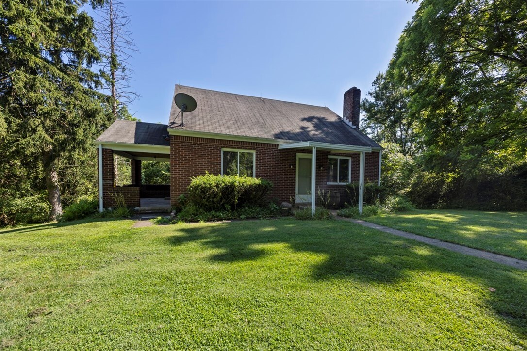 Property Photo: 479 Brierly Lane Ext PA 15044