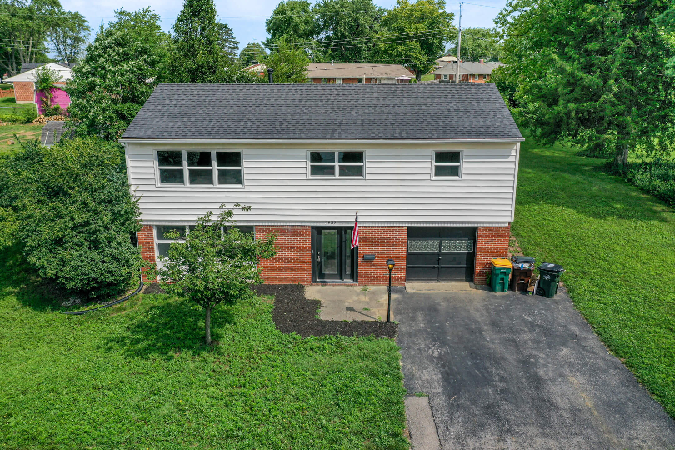 Property Photo:  2853 Comanche Drive  OH 45420 