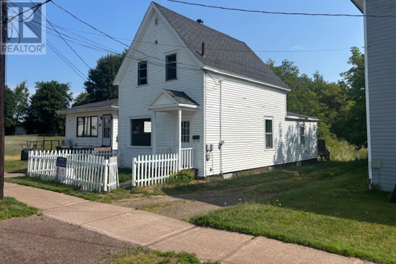 Photo de la propriété:  20 Park Street  NS B4H 2R1 