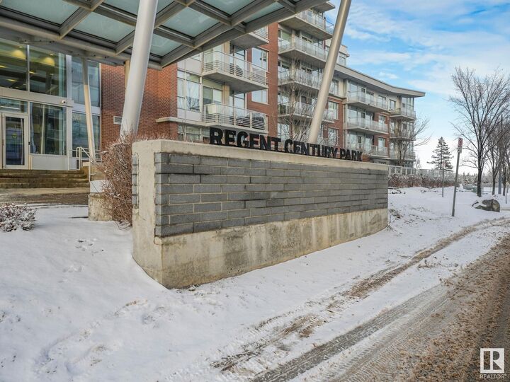 2612 109 Street NW  Edmonton AB T6J 3S9 photo