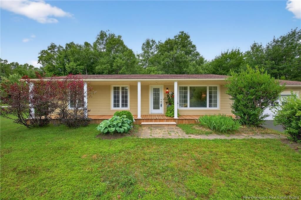 Property Photo:  749 Rue Acadie  NB E8N 1G3 