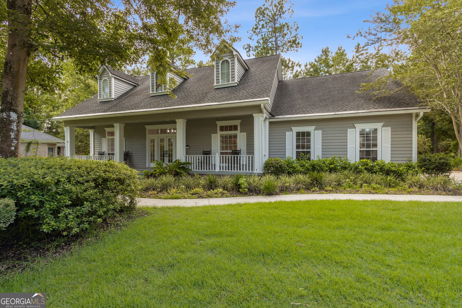 Property Photo:  301 Aster Place  GA 31558 