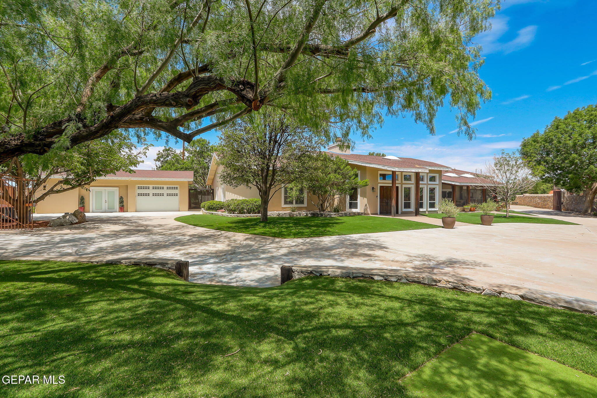 Property Photo: 1115 Country Club Road NM 88008